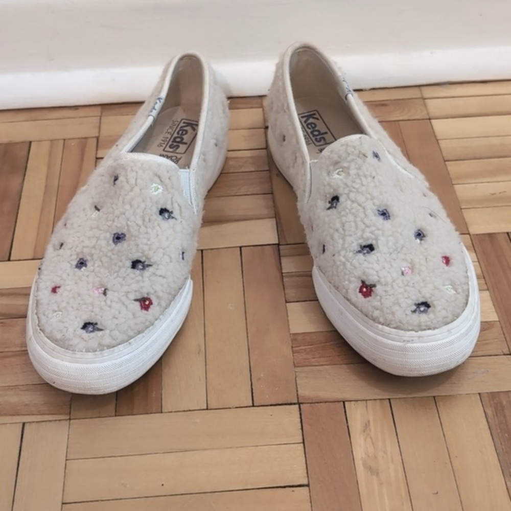 Keds Double Decker Embroidered faux sterling slipon sneakers size 6